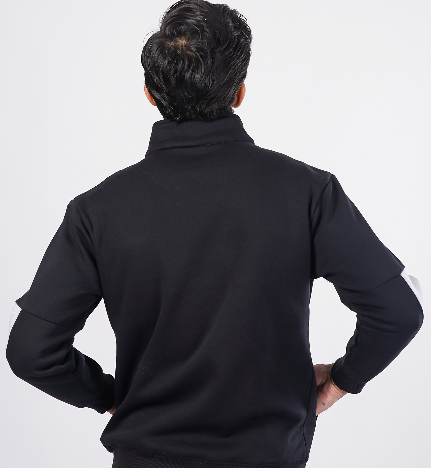 ROYAL Full-Zip Sweatshirts - Black