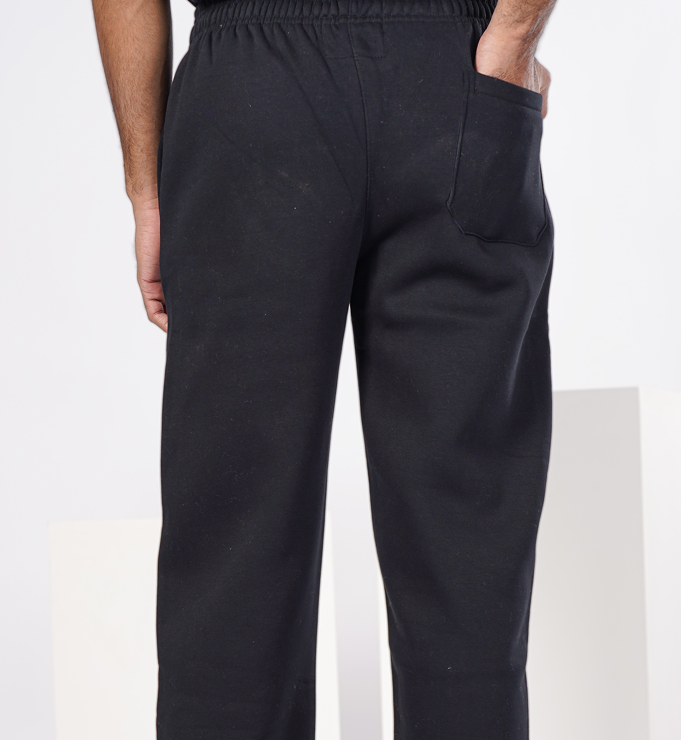 CozyCrest Lower - Black