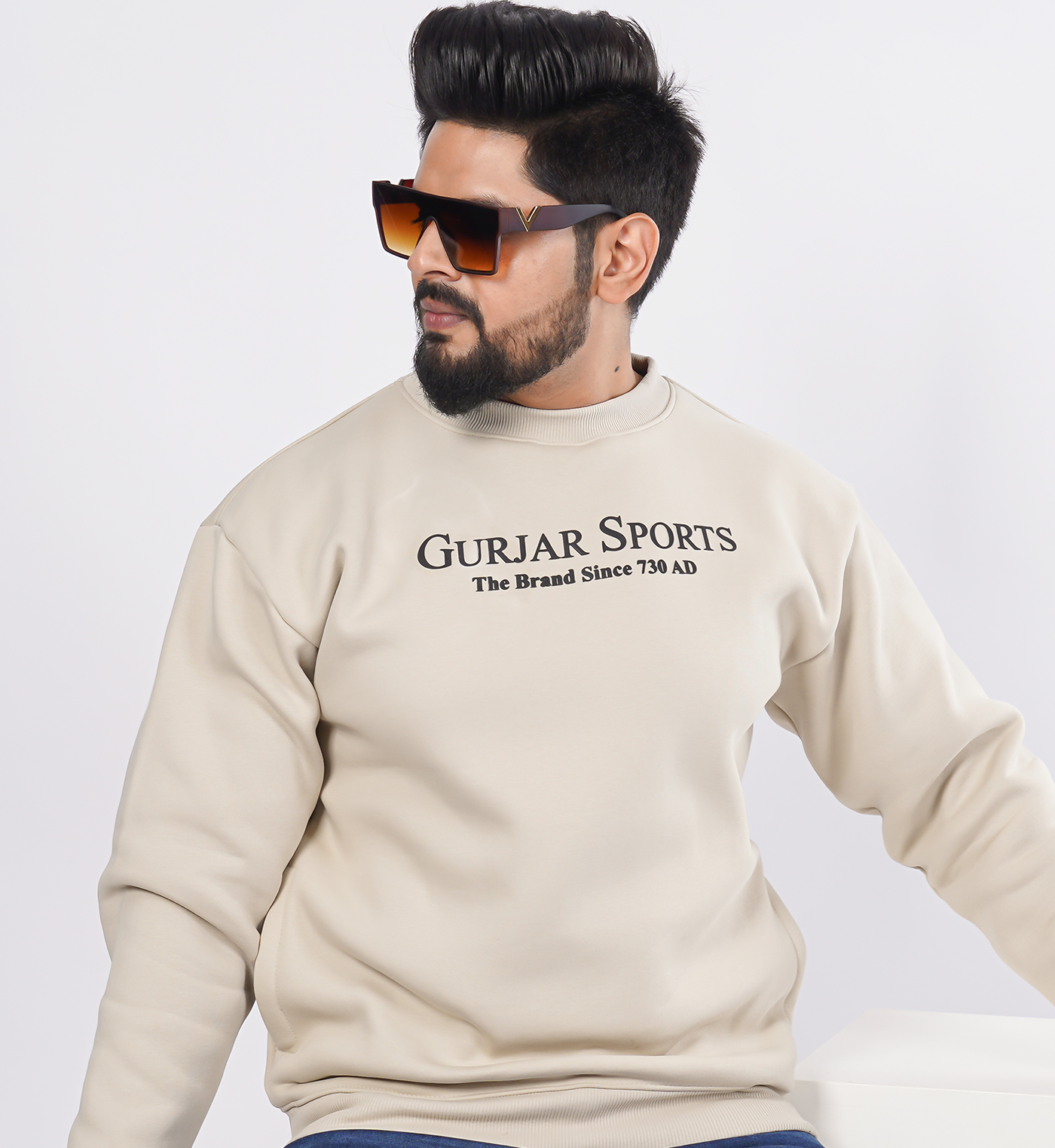 Sweatshirts Roundneck- Enlarge - Beige