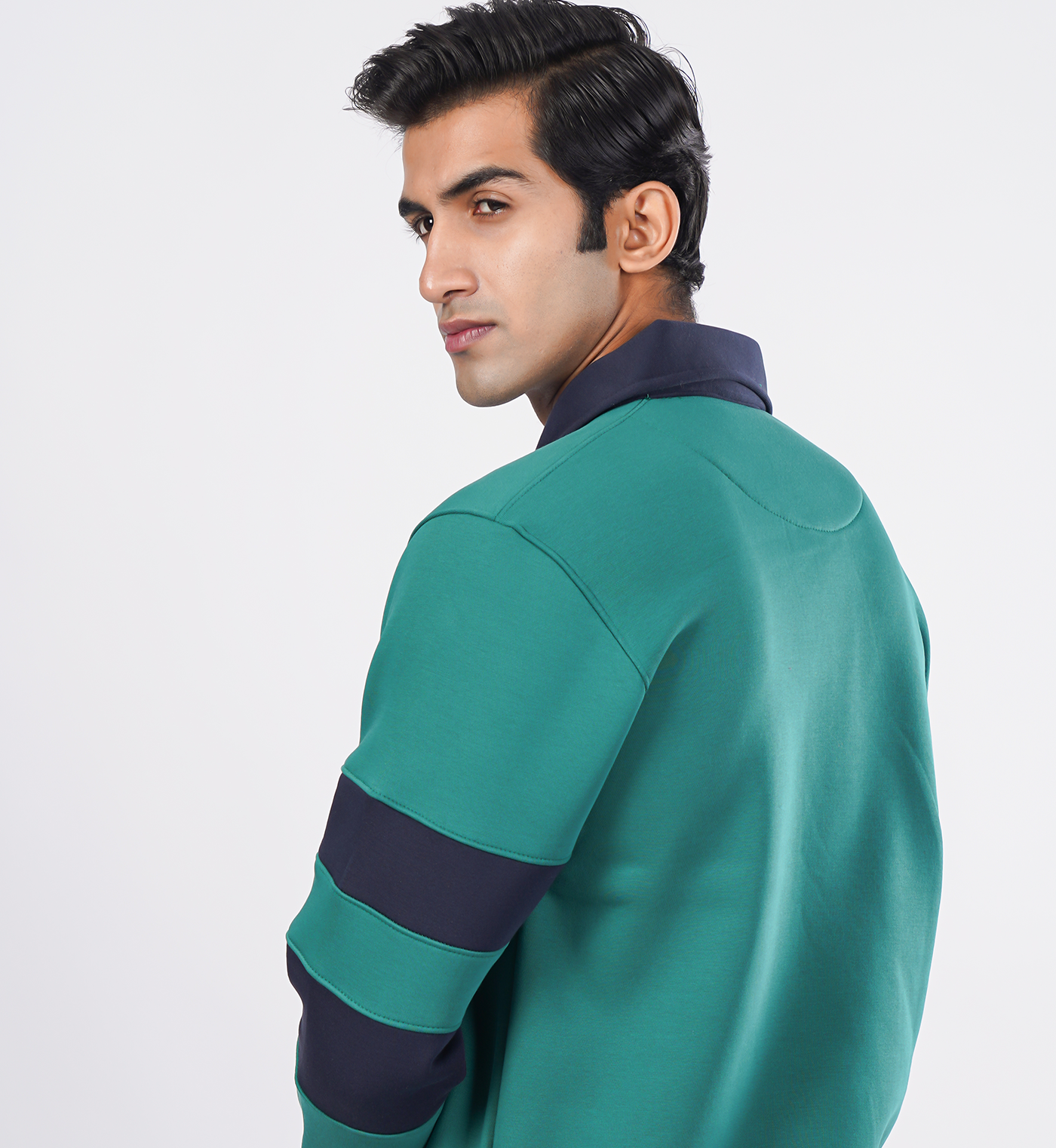 Rugby-Inspired Sweatshirts - Green